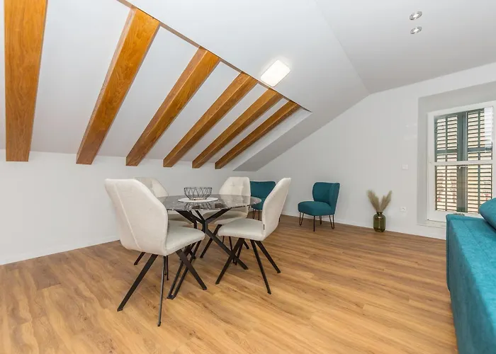 Palace Heritage 1 * מאקרסקה