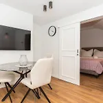 Palace Heritage 1 * Makarska