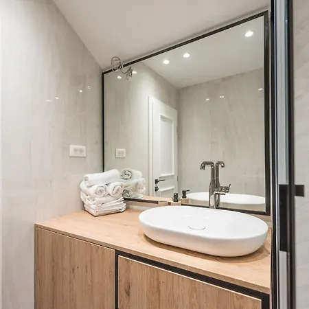 Апартаменти Palace Heritage 1 Макарська