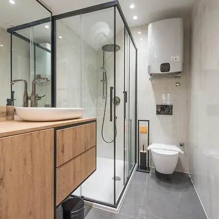 Palace Heritage 1 * Макарська