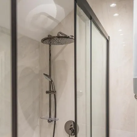 Palace Heritage 1 Макарська