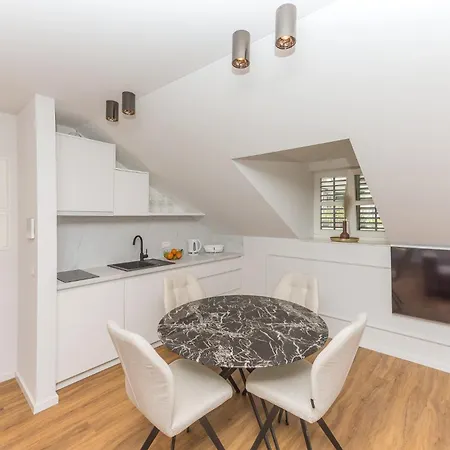 Palace Heritage 1 Апартаменти *