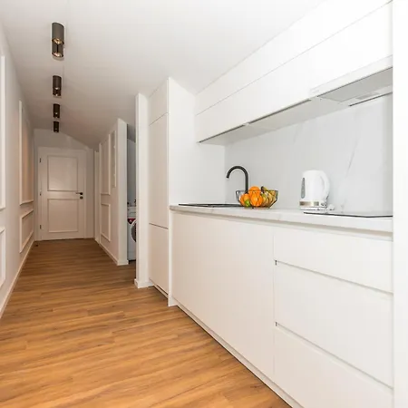 Апартаменти Palace Heritage 1 *