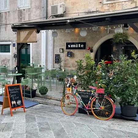 Palace Heritage 1 Διαμέρισμα